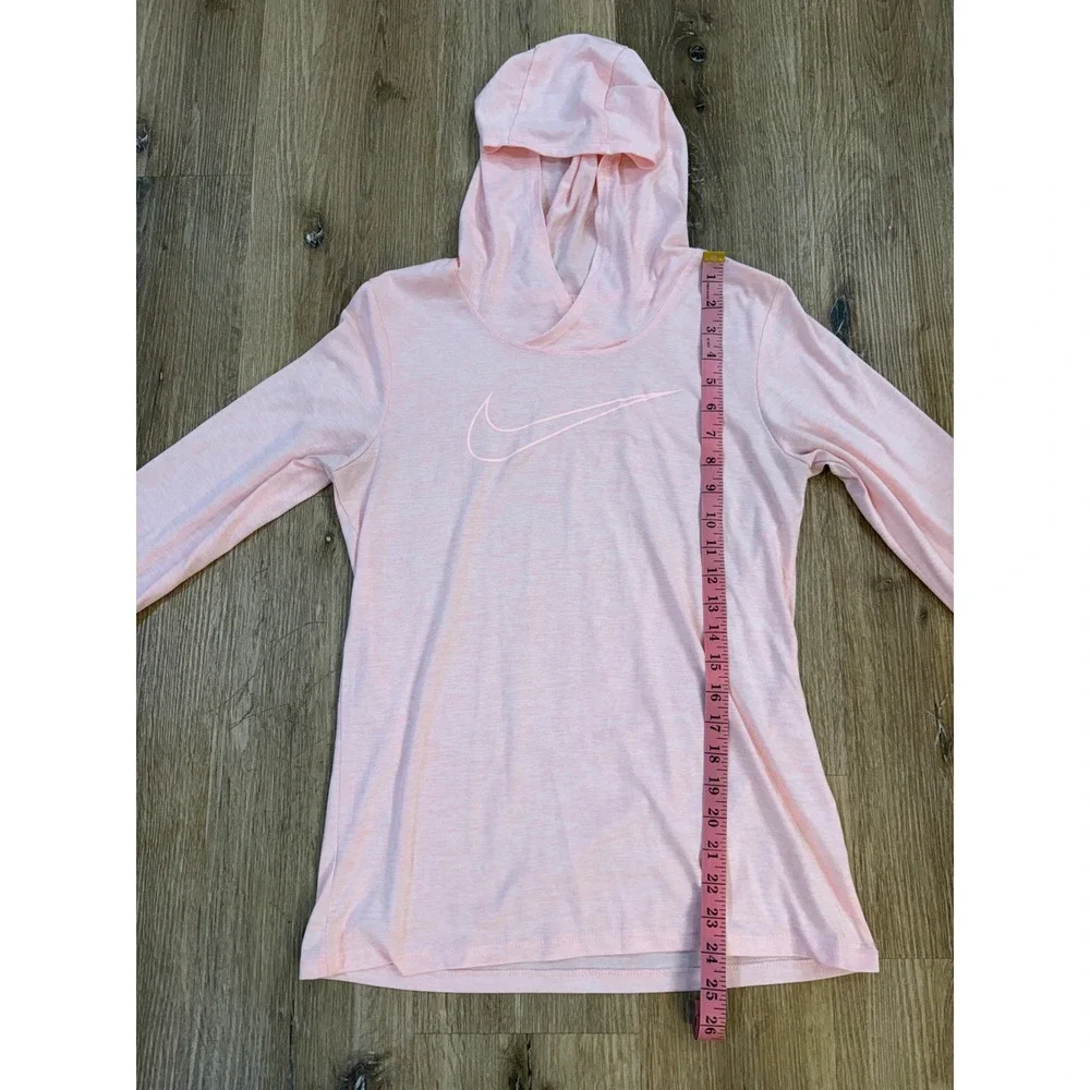 Nike Hoodie Women S Pink Dri-FIT Long Sleeve Athletic Swoosh‎ 930391-646